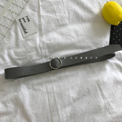 Ženski tekstilni remen sa okruglom metalnom kopčom