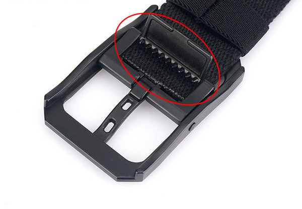 Lezser textil öv szögletes fém csattal férfiaknak