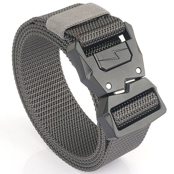 Férfi sportöv állítható rögzítéssel