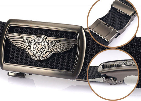 Elegáns férfi öv dekoratív csattal