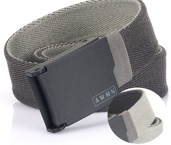 Új modell csatos öv férfiaknak