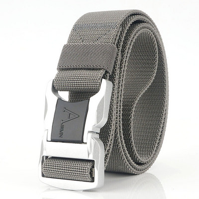 Drobinis diržas su sagtimi vyrams