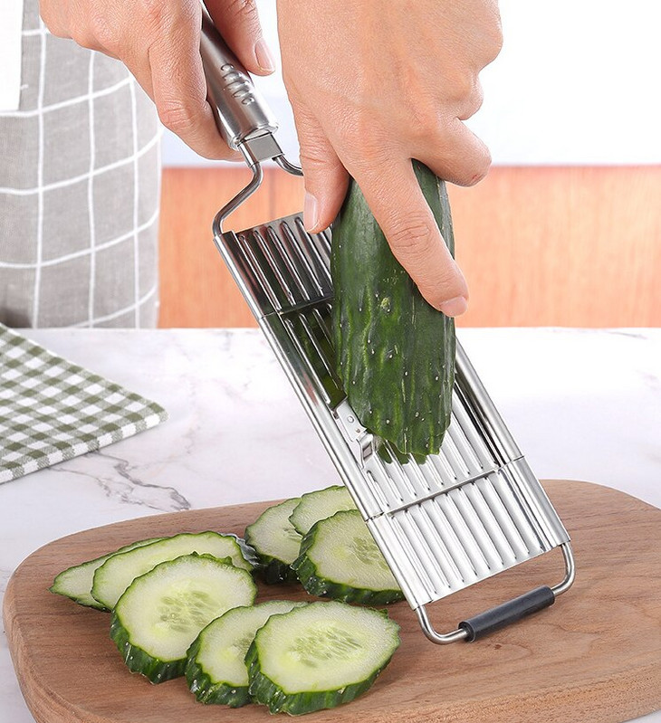 Többcélú zöldségszeletelő rozsdamentes acél reszelő aprítógépek burgonyahámozó sárgarépareszelő konyhai kiegészítők kütyük