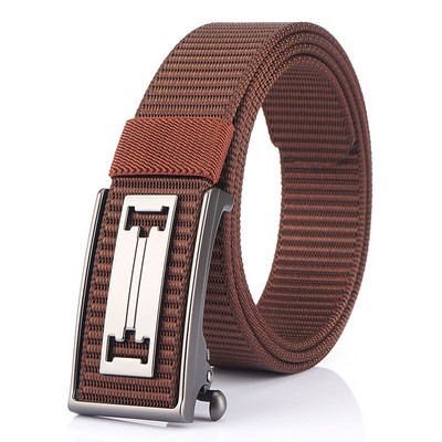 Cureaua casual pentru barbati cu catarama metalica