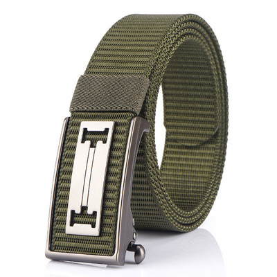 Cureaua casual pentru barbati cu catarama metalica