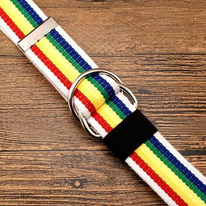 Curea bărbătească de culoare uni cu cataramă metalică