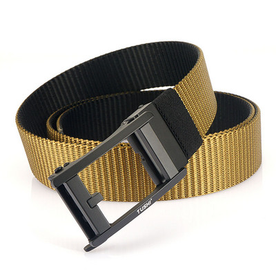 Pánsky elegantný opasok s kovovou sponou