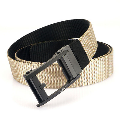 Pánsky elegantný opasok s kovovou sponou
