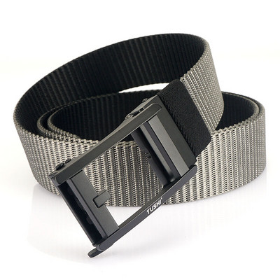 Pánsky elegantný opasok s kovovou sponou