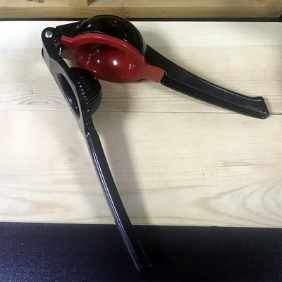 2 in 1 Metalinis citrinų kalkių spaustuvas nerūdijančio plieno rankinis citrusinių vaisių spaudimo sulčiaspaudė Rankinis spaudimas sultingesnis šviežių vaisių įrankis virtuvės „pasidaryk pats“ įrankis