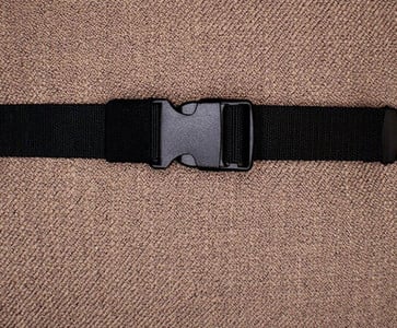 Muški platneni remen s plastičnom kopčom