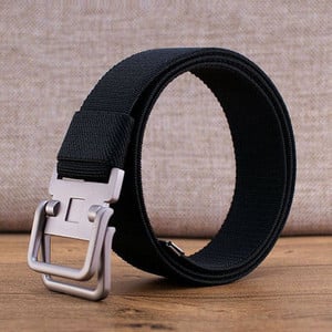 Cureaua de barbati textila cu catarama patrata metalica, model nou