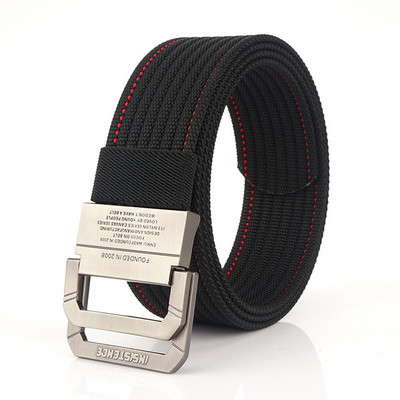 Daugelio spalvų tekstilinis diržas su dviguba sagtimi