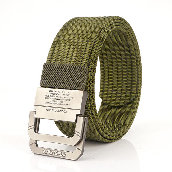 Daugelio spalvų tekstilinis diržas su dviguba sagtimi