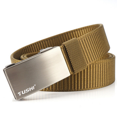 Cureaua casual barbatesc cu catarama metalica