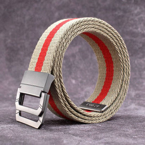 Curea bărbătească din pânză în dungi cu cataramă metalică