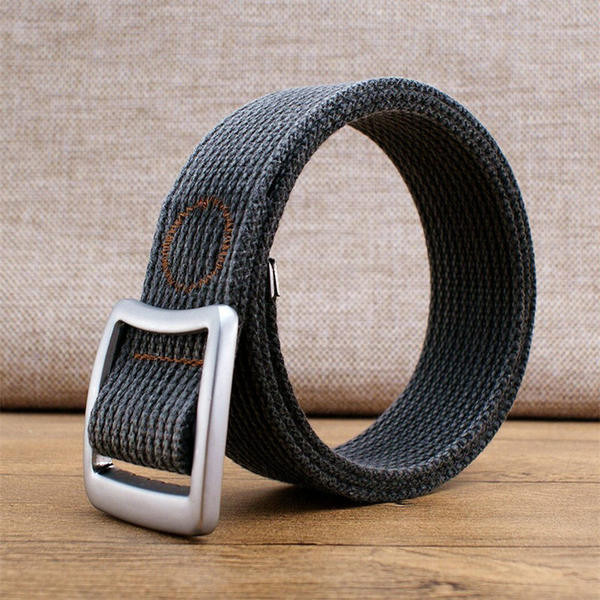 Pánsky textilný opasok s výšivkou a kovovou prackou