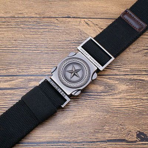 Μοντέρνα ανδρική υφασμάτινη ζώνη με μεταλλικό κούμπωμα και διακόσμηση με αστέρι