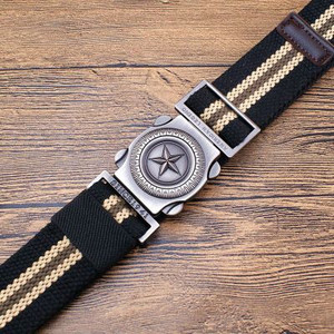 Μοντέρνα ανδρική υφασμάτινη ζώνη με μεταλλικό κούμπωμα και διακόσμηση με αστέρι