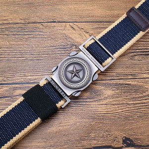 Μοντέρνα ανδρική υφασμάτινη ζώνη με μεταλλικό κούμπωμα και διακόσμηση με αστέρι