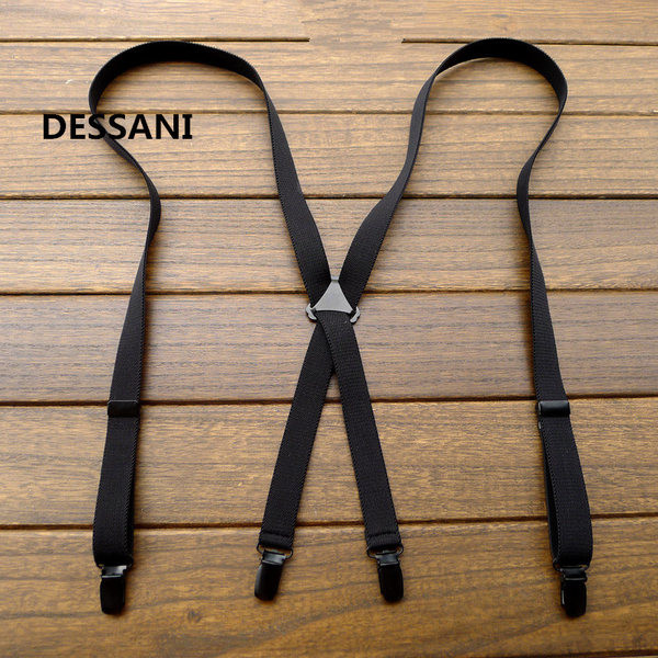 Rugalmas anyagból készült textil harisnyatartó és fém klipsz