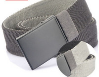 Nový model pánskeho opasku s prackou vo viacerých farbách