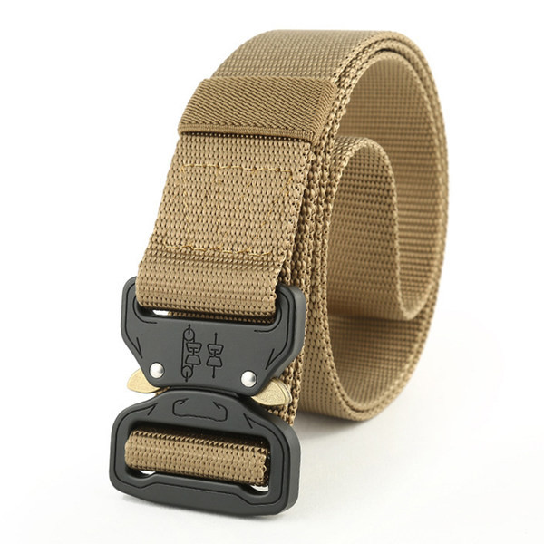 Športový textilný opasok s kovovým zapínaním