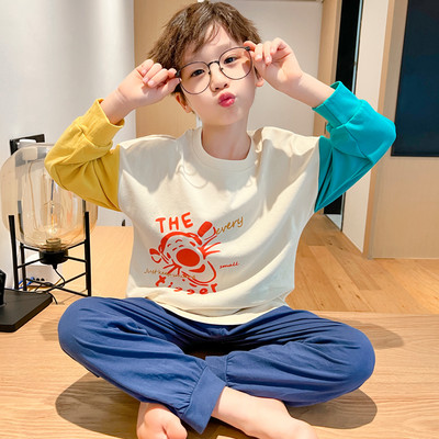 Vaikiška skirtingo rašto dviejų dalių pižama berniukams