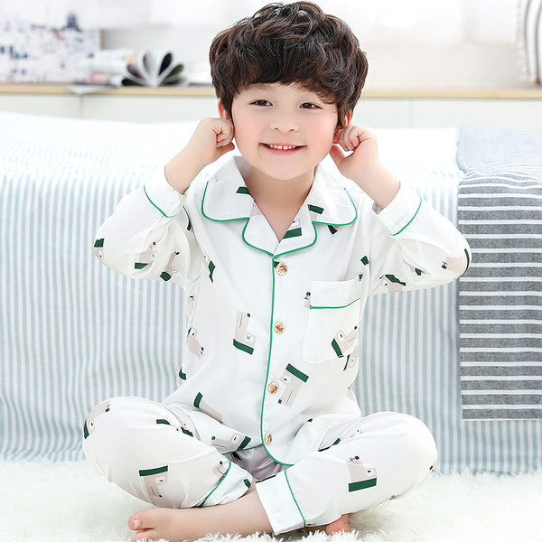 Dječja pidžama za dječake iz dva dijela - gornji na gumbe i donji dio