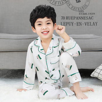 Детска пижама за момчета от две части с копчета и принт