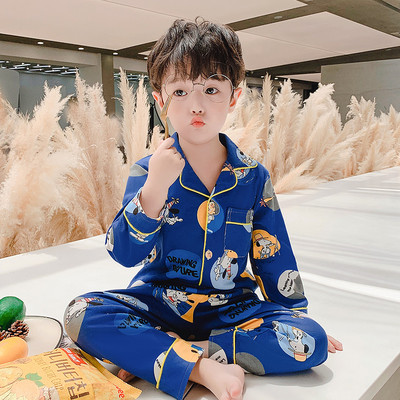 Dvodijelna pidžama za dječake s različitim printom i gumbima