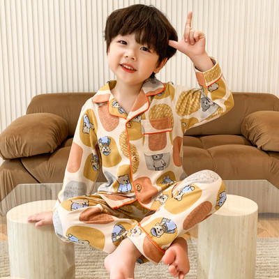 Dvodijelna pidžama za dječake s različitim printom i gumbima