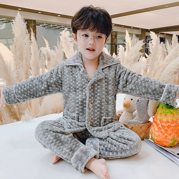 Детска плюшена пижама за момчета от две части