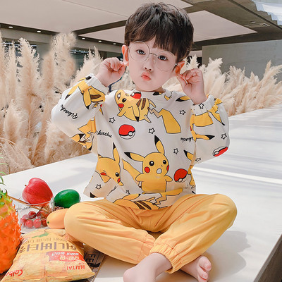 Dječja pidžama s različitim printom za dječake