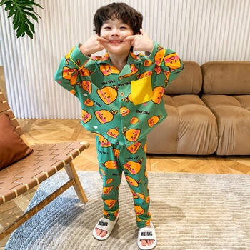 Παιδικές πιτζάμες για αγόρια με κουμπιά και στάμπα