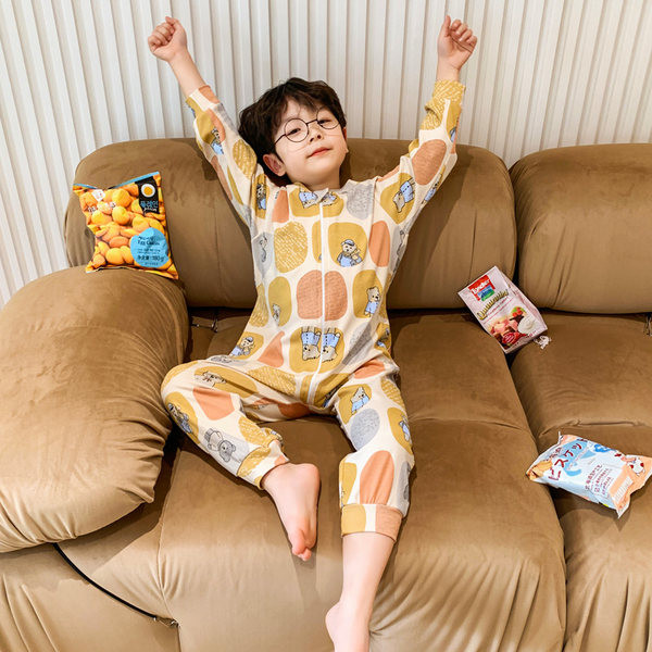 Šarene dječje pidžame za dječake