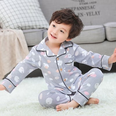 Detské pyžamo pre chlapcov s potlačou a gombíkmi