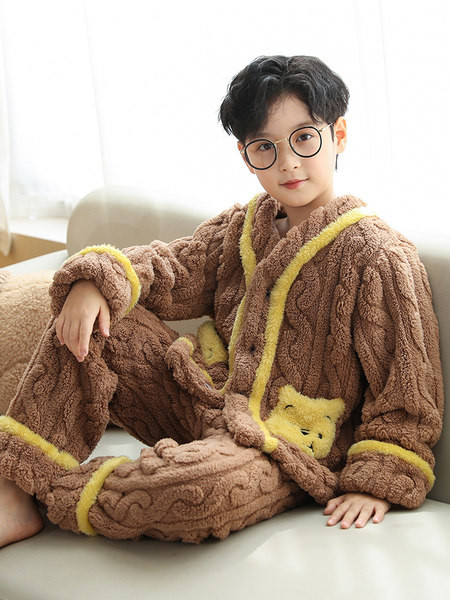 Chlapčenské zimné plyšové dvojdielne pyžamo