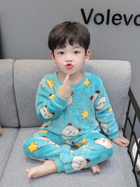 Παιδικές βελούδινες πιτζάμες για αγόρια