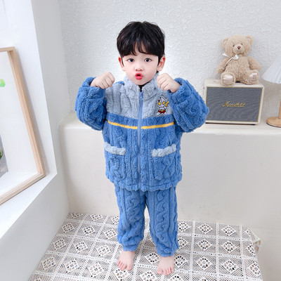 Detské plyšové dvojdielne pyžamo na zips pre chlapcov