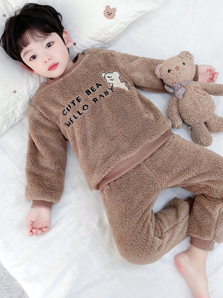 Dječja plišana dvodijelna pidžama za dječake s vezom