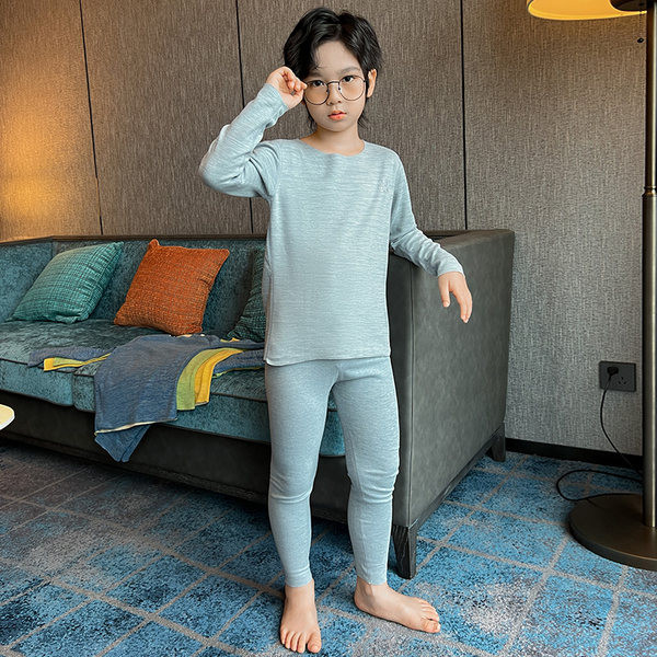 Jesenné dvojdielne pyžamo pre chlapcov s výšivkou