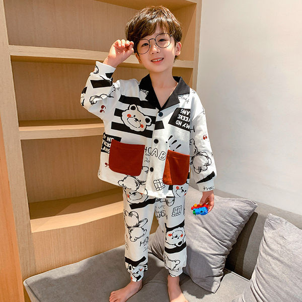 Nový model detského pyžama s vreckami pre chlapcov - dvojdielne