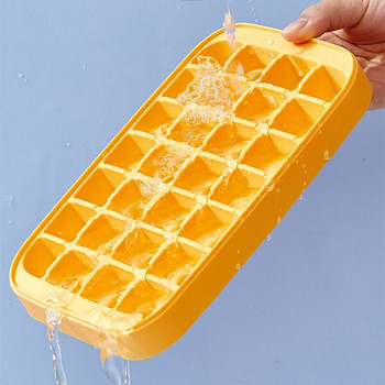 28 Решетка за съхранение Запечатана пластмасова PP тава за лед Кутия Куб с капак 32 Решетка Силиконов производител на кубчета лед Контейнер за лед Хладилник Инструменти