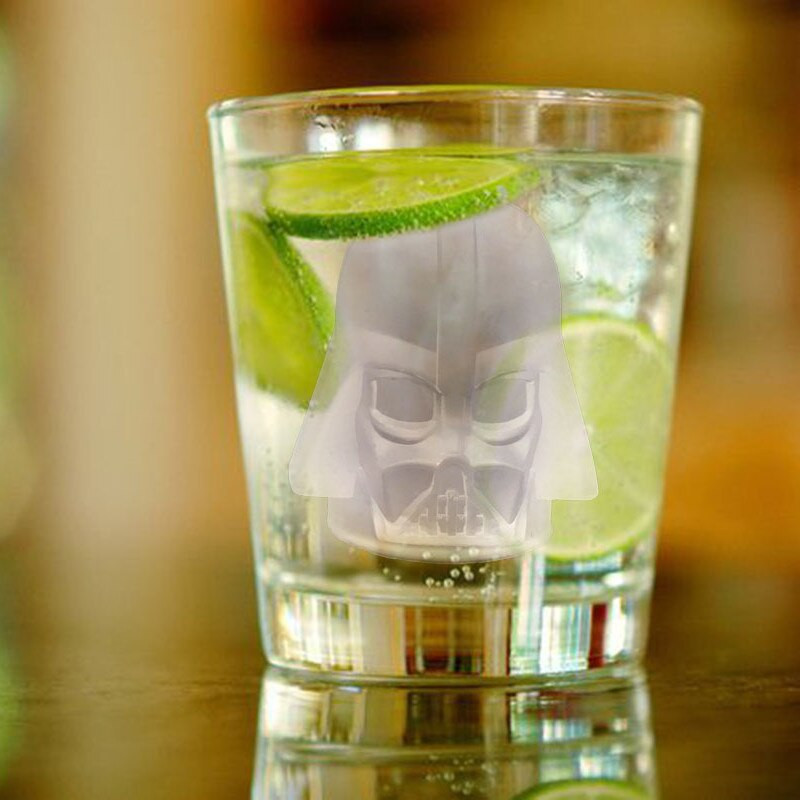 1 ks 4-dielna sada Čierny bojovník Ant Man prilba útočná kocka ľadu silikónová ľadová artefakt vianočná DIY silikónová forma na zmrzlinu