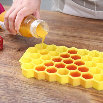 Silicone Honeycomb Ice Cube 37 Cells Ice Trays Mold Resuable Ice Box Ice Cube with covers for Whisky Cocktail DIY Mold Free BPA