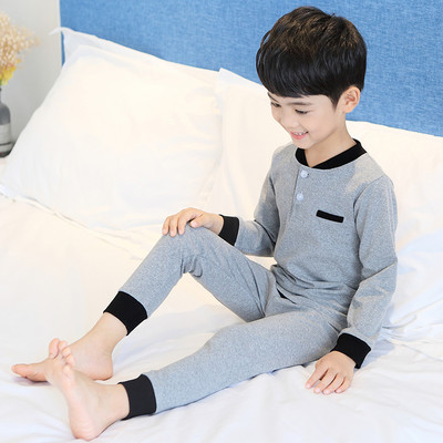 Dvojdielne detské pyžamo - blúzka s okrúhlym výstrihom a spodným dielom