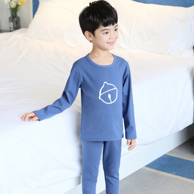 Ležérne dvojdielne pyžamo s potlačou vo viacerých farbách