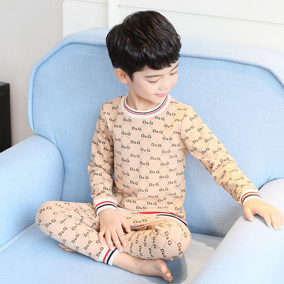 Detská blúzka a spodné pyžamo pre chlapcov