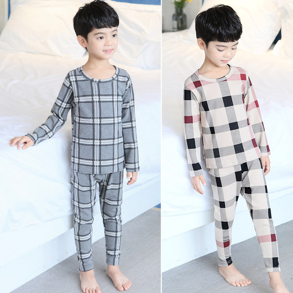 Detská blúzka a spodné pyžamo pre chlapcov